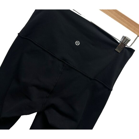 Lululemon Black Mid Rise Stretch Capri Work Out Leggings - Picture 1 of 5